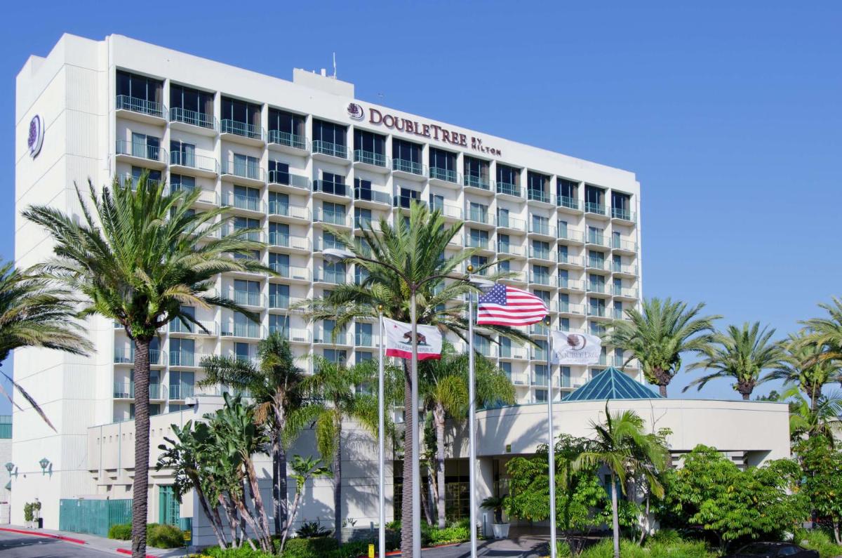 DoubleTree by Hilton Torrance - South Bay - main image