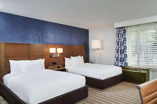 DoubleTree by Hilton Torrance - South Bay - image 10