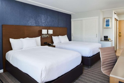 DoubleTree by Hilton Torrance - South Bay - image 22