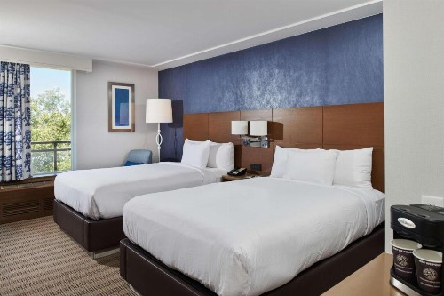DoubleTree by Hilton Torrance - South Bay - image 31