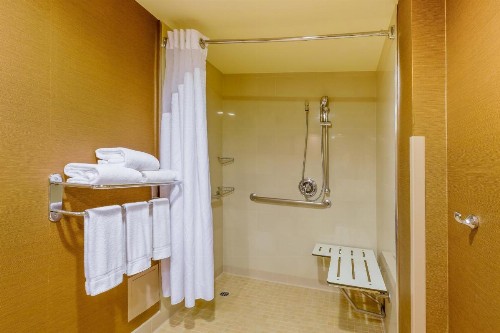 Holiday Inn Los Angeles Gateway-Torrance an IHG Hotel - image 9