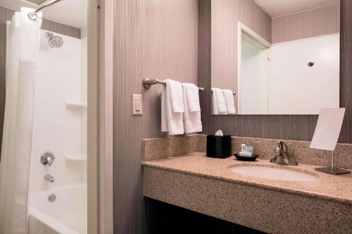 Sonesta Select Los Angeles Torrance South Bay - image 16