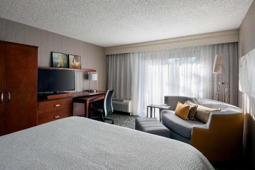 Sonesta Select Los Angeles Torrance South Bay - image 8