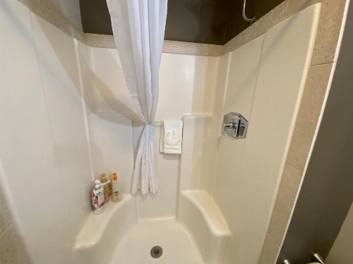 SkyRidge Inn - image 27