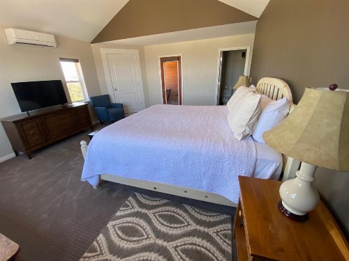 SkyRidge Inn - image 32