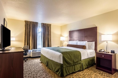 Cobblestone Hotel & Suites - Torrington - image 18