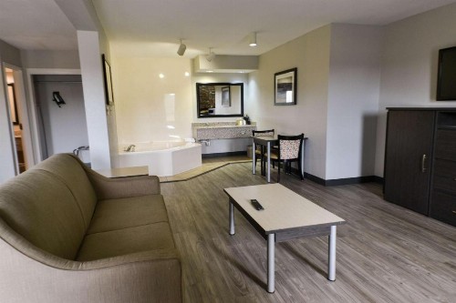 Best Western Cades Cove Inn - image 10