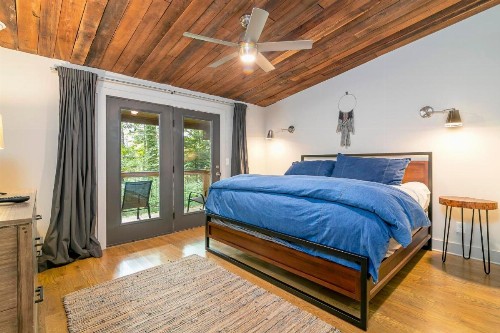 Dancing Bear Lodge - image 15