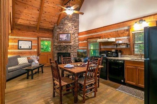 Dancing Bear Lodge - image 24