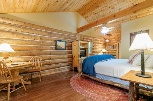 Dancing Bear Lodge - image 31