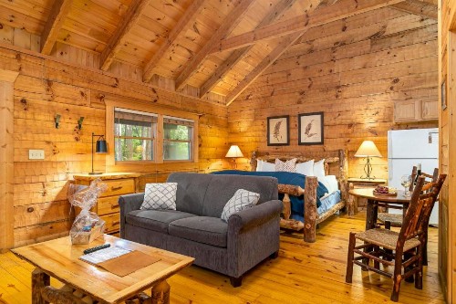 Dancing Bear Lodge - image 6
