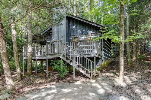 Dancing Bear Lodge - image 8