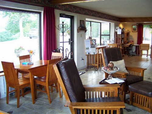 Highland Manor Inn - image 22