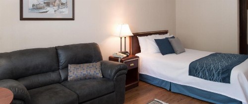 Highland Manor Inn - image 33