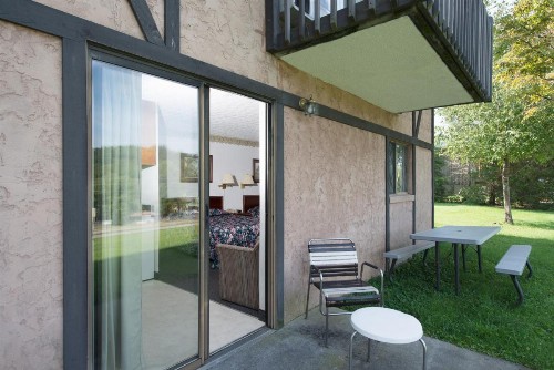 Highland Manor Inn - image 9