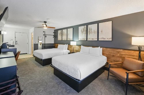 Tremont Lodge & Resort - image 35
