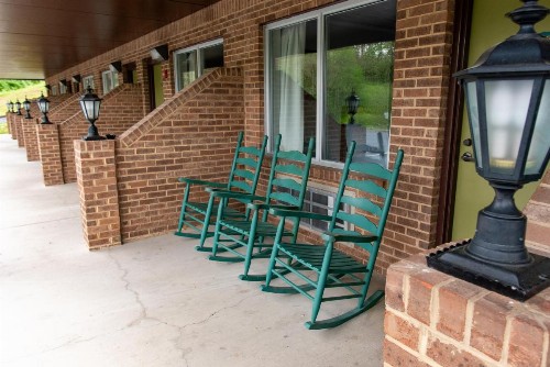 Townsend River Breeze Inn - image 12