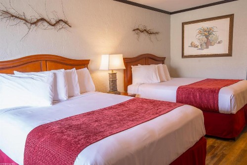 Townsend River Breeze Inn - image 2