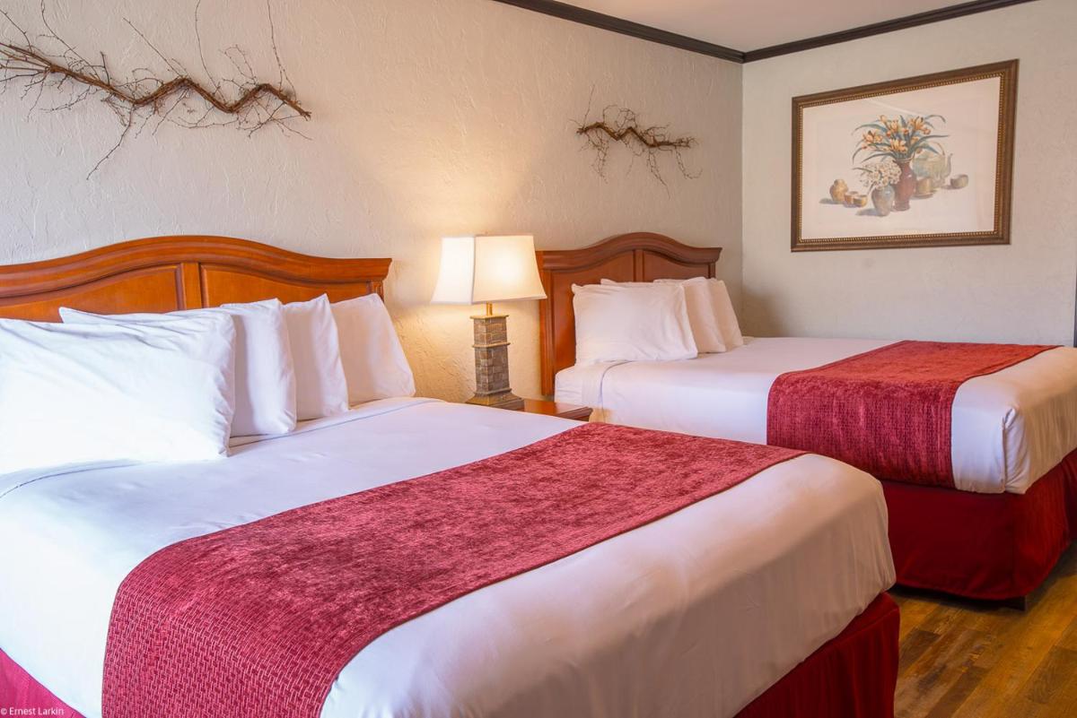 Townsend River Breeze Inn - image 2
