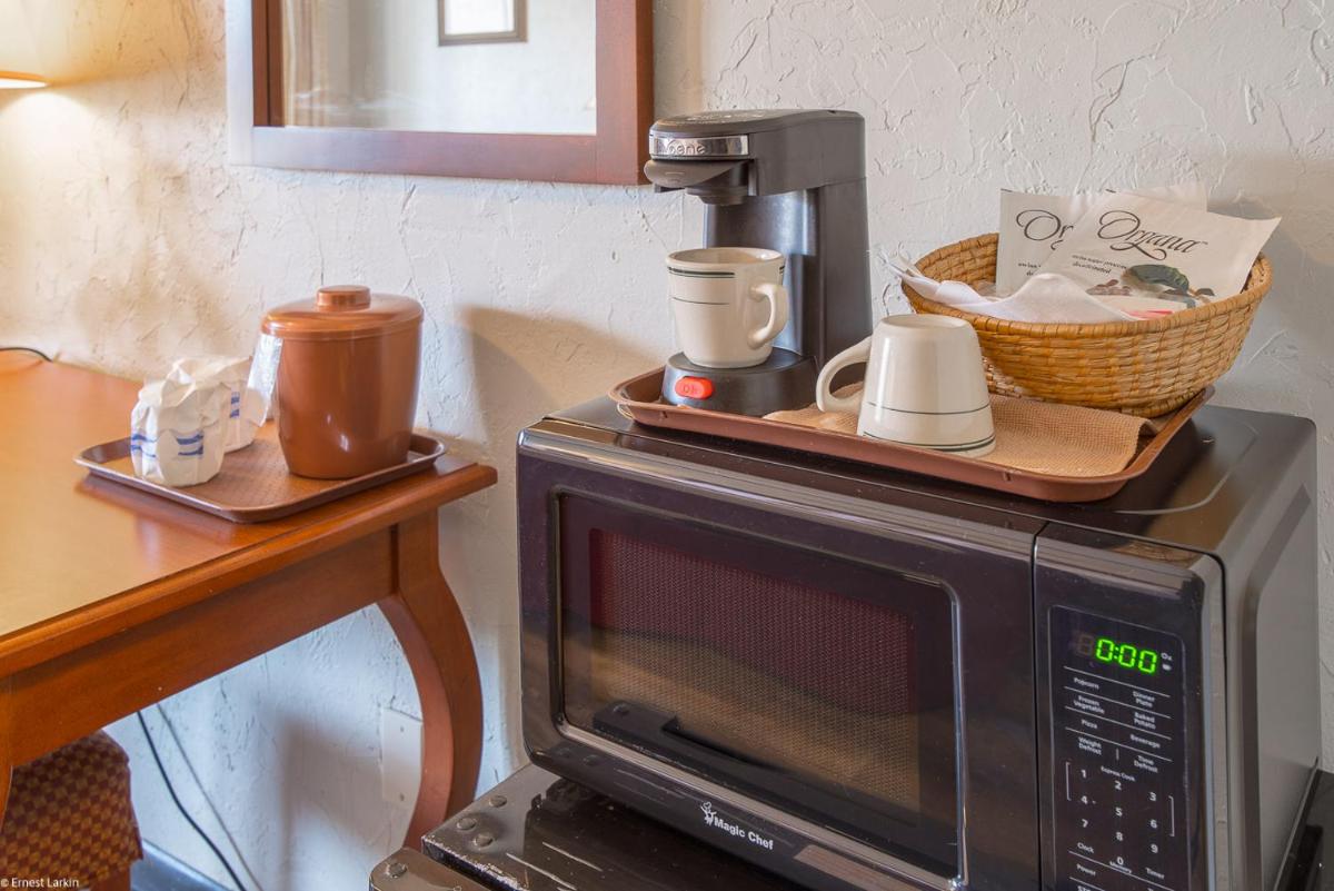 Townsend River Breeze Inn - image 4