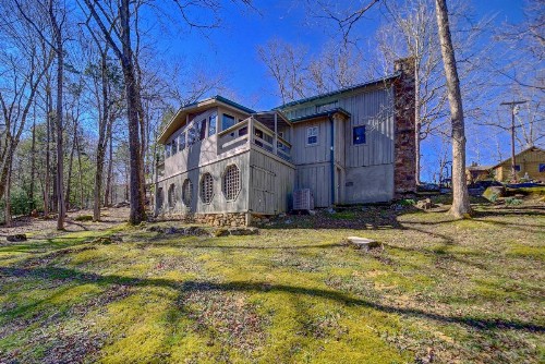 Cozy Log Cabin 6 Mi to Great Smoky Mtns NP! - image 2