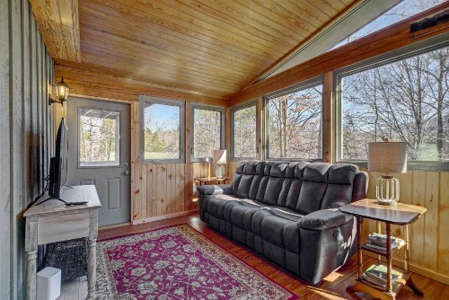 Cozy Log Cabin 6 Mi to Great Smoky Mtns NP! - image 6