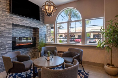 Microtel Inn & Suites by Wyndham Tracy - image 17