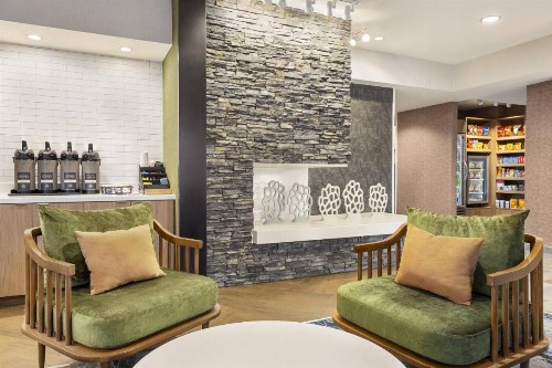 Fairfield Inn by Marriott Tracy - image 8