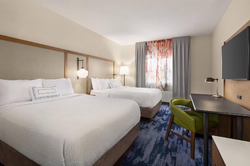 Fairfield Inn by Marriott Tracy - image 9