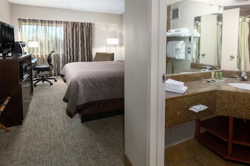 Park Place Hotel & Conference Center - image 38