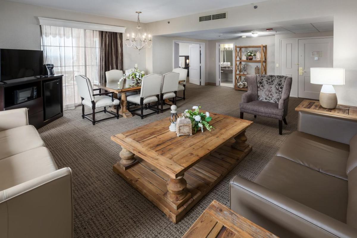 Park Place Hotel & Conference Center - image 4