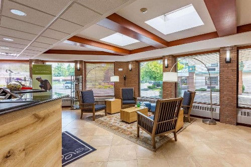 Country Inn & Suites by Radisson Traverse City MI - image 21