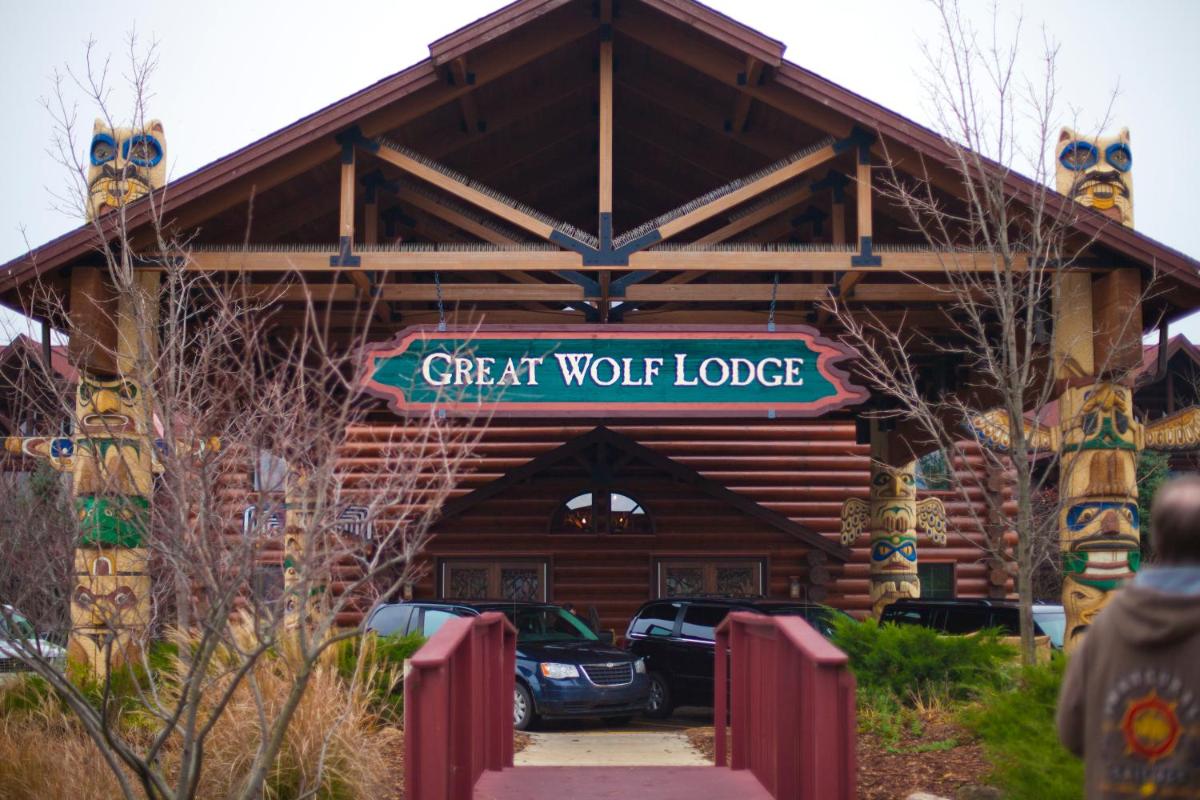 Great Wolf Lodge Traverse City - main image