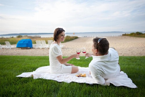 Pointes North Beachfront Resort Hotel - image 19