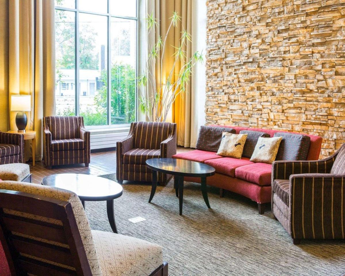 Cambria Hotel Traverse City - main image