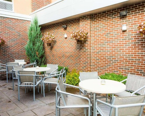 Cambria Hotel Traverse City - image 34
