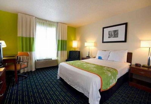 Fairfield Inn & Suites Traverse City - image 10