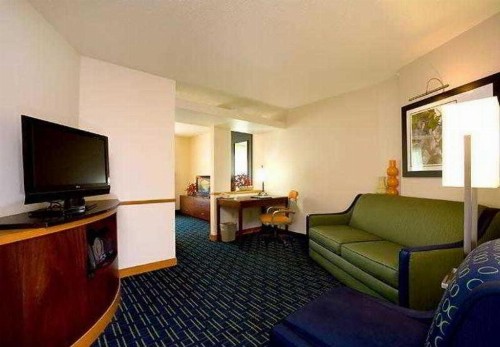 Fairfield Inn & Suites Traverse City - image 12