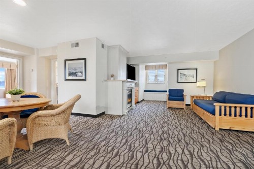 Cherry Tree Inn and Suites - image 34