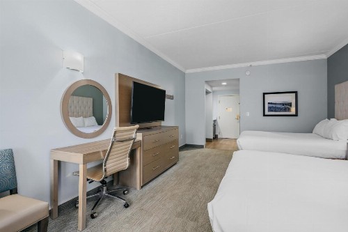 Cherry Tree Inn and Suites - image 47