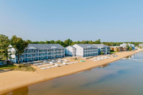 Grand Beach Resort Hotel - image 27