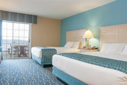 Grand Beach Resort Hotel - image 9