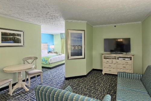 Sugar Beach Resort Hotel - image 9