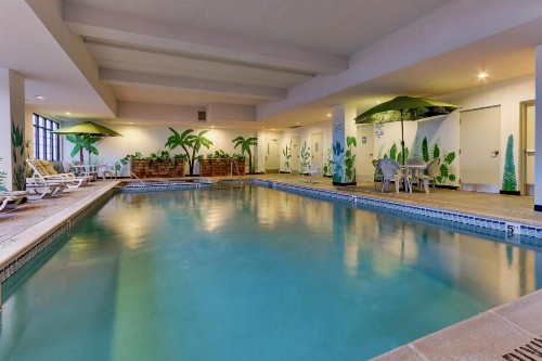 Parkshore Resort - image 13