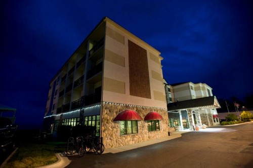 Parkshore Resort - image 22
