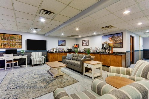 Parkshore Resort - image 40