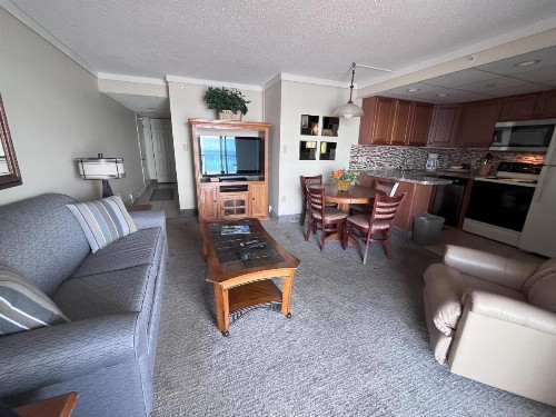 Pinestead Reef Resort - image 25