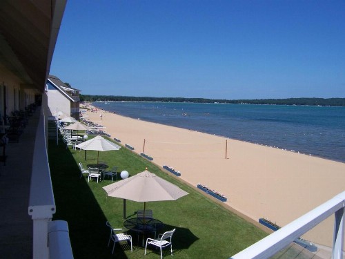 Pinestead Reef Resort - image 5