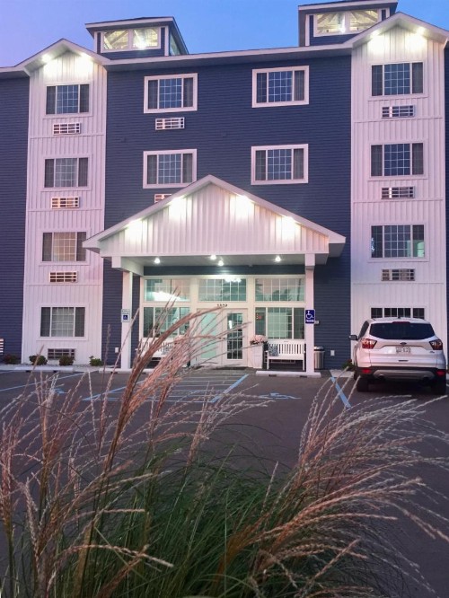 The Baywatch Resort - image 1