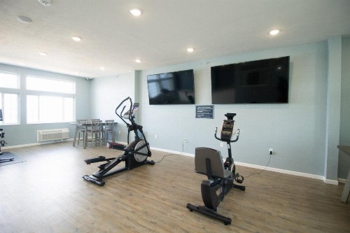 The Baywatch Resort - image 10